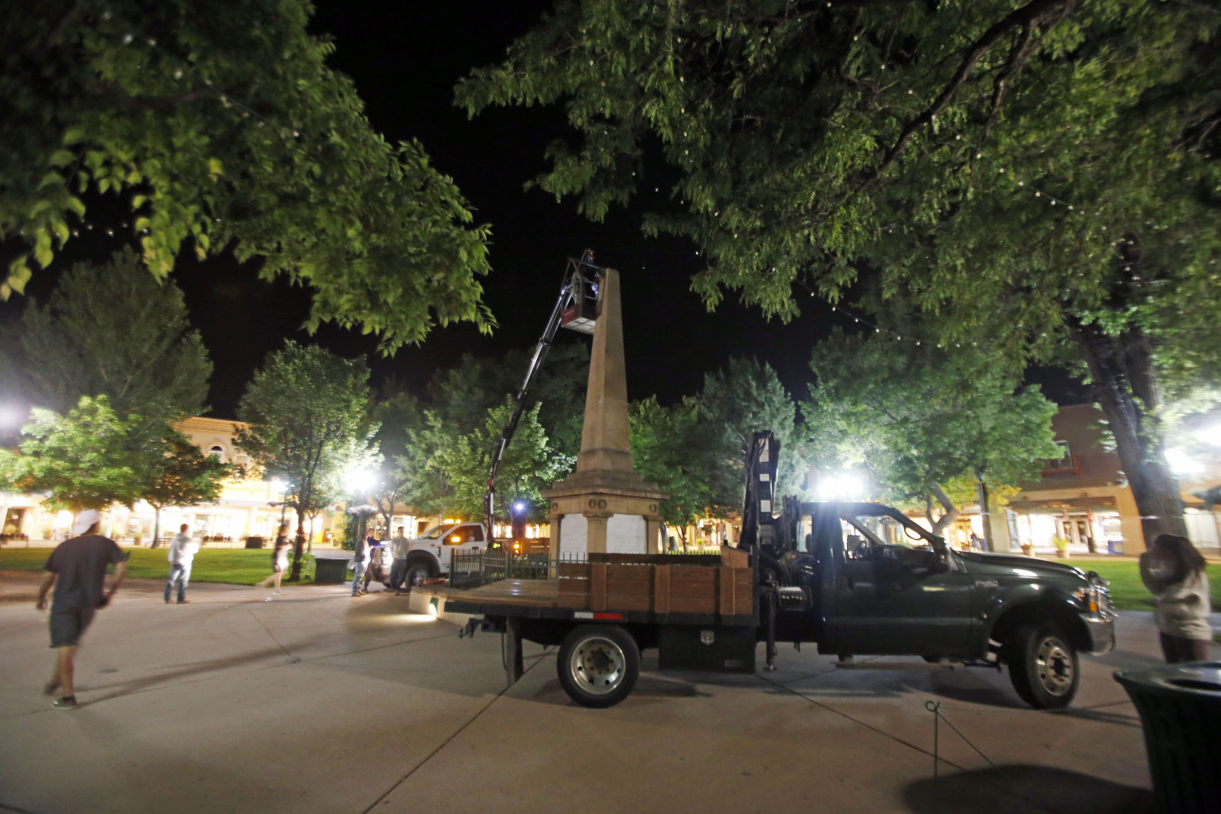 061820Obelisk_2.JPG